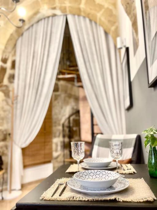 300yr Old, Self Catering, Tiny House In Centre, Gozo Vakantiehuis